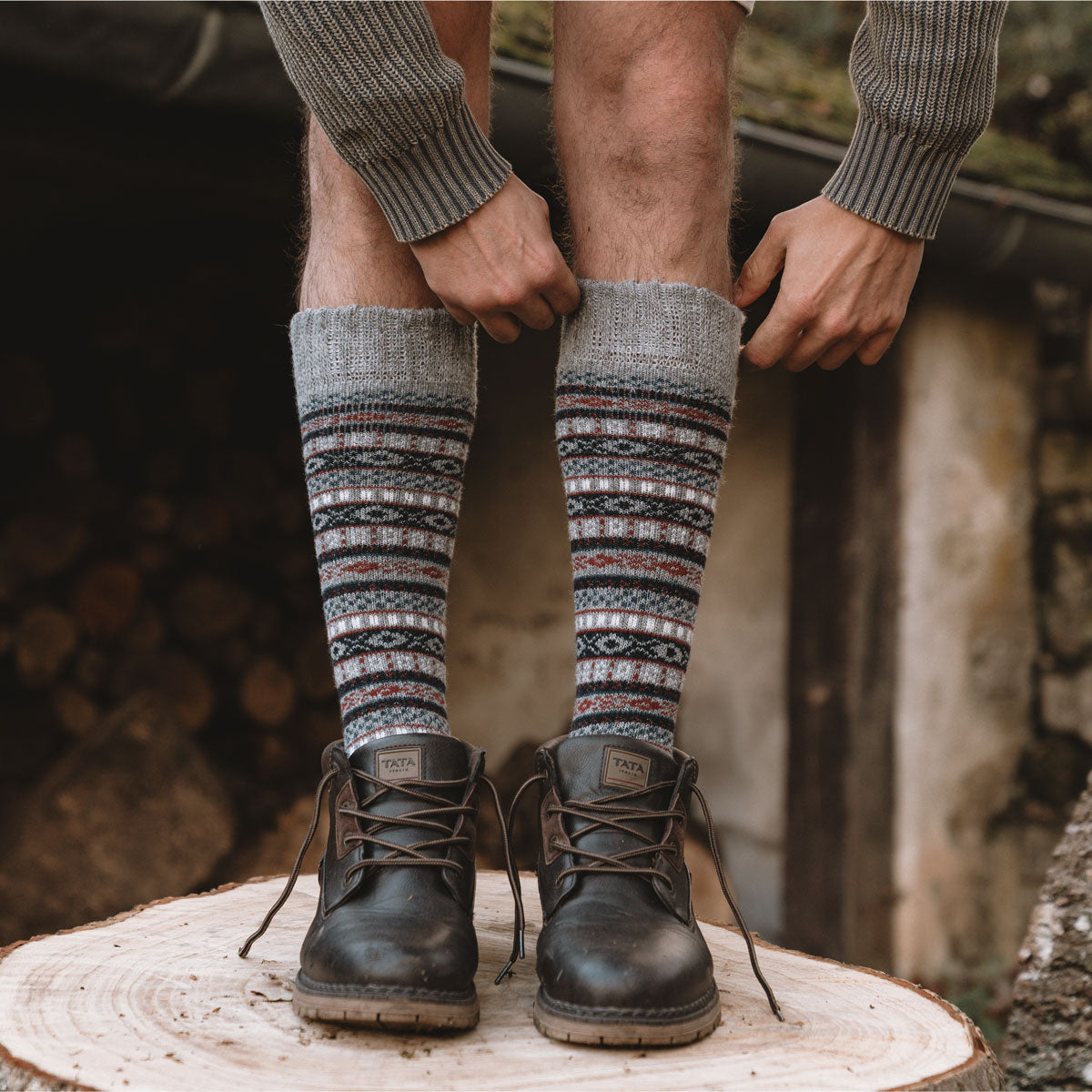 Arvid Knee-High Socks