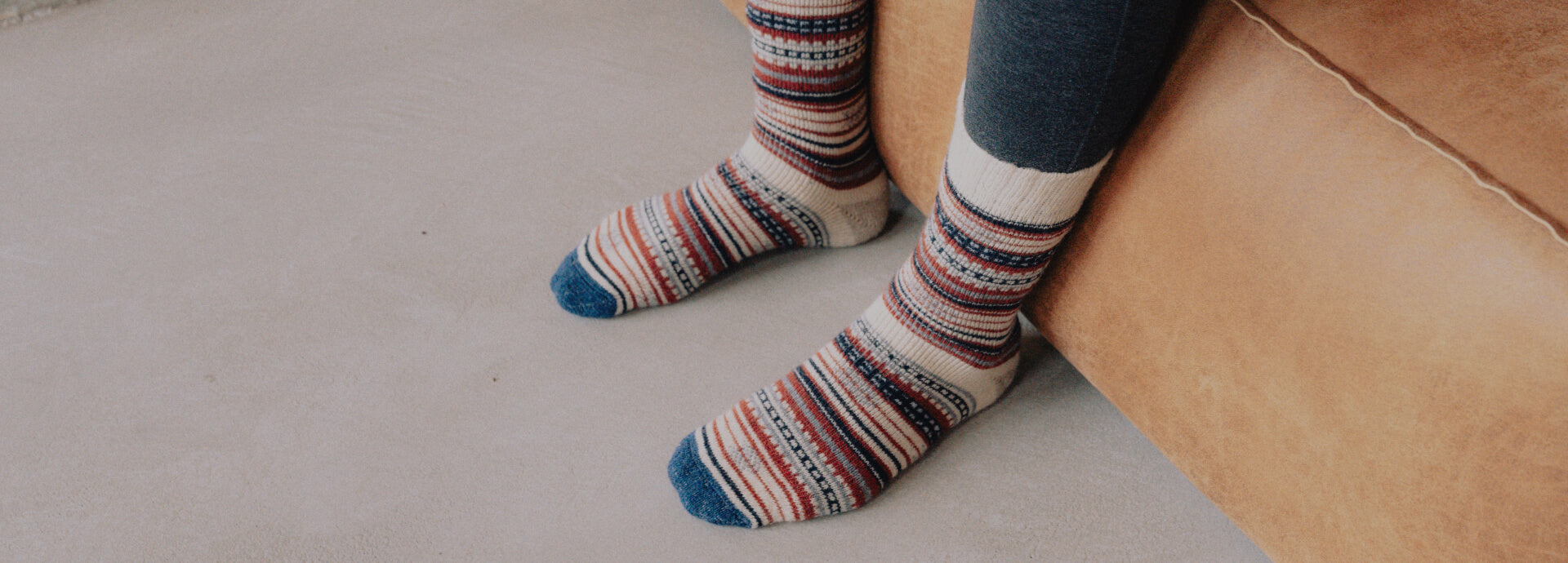 Home socks or slippers? Discover what's best - Nordic Socks US