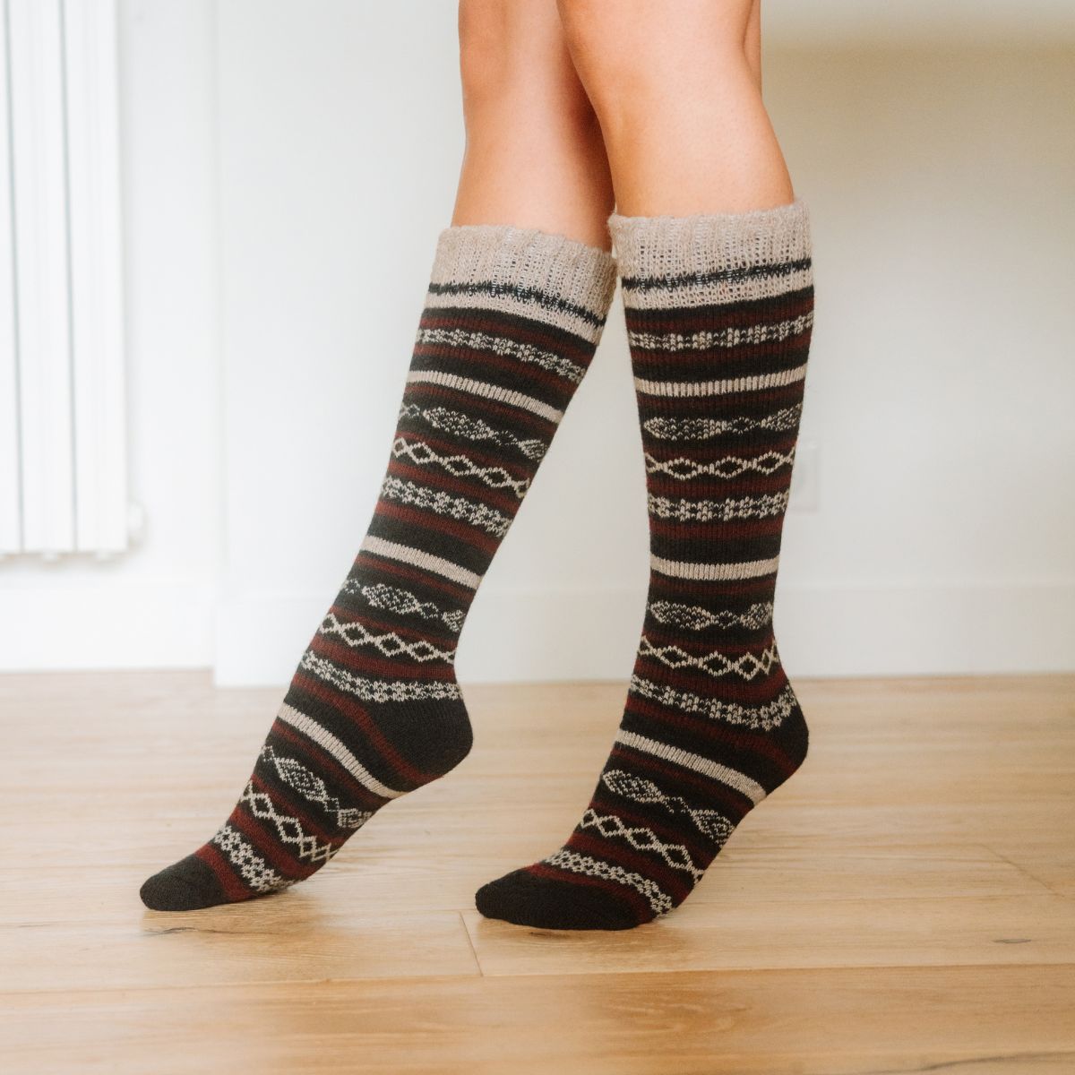 thumbnail image 2 of Sock Snob Men's Merino Wool Traditional Kilt Socks – Knee High, Thermal, Made In Portugal 2 of 3