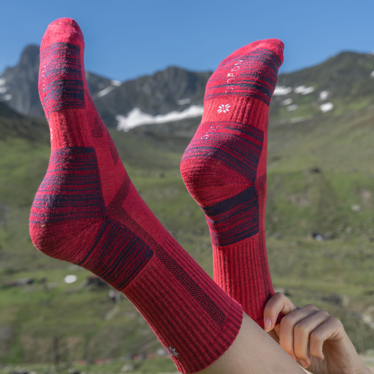 Colorful Hiking Socks for men and women - Nordic Socks