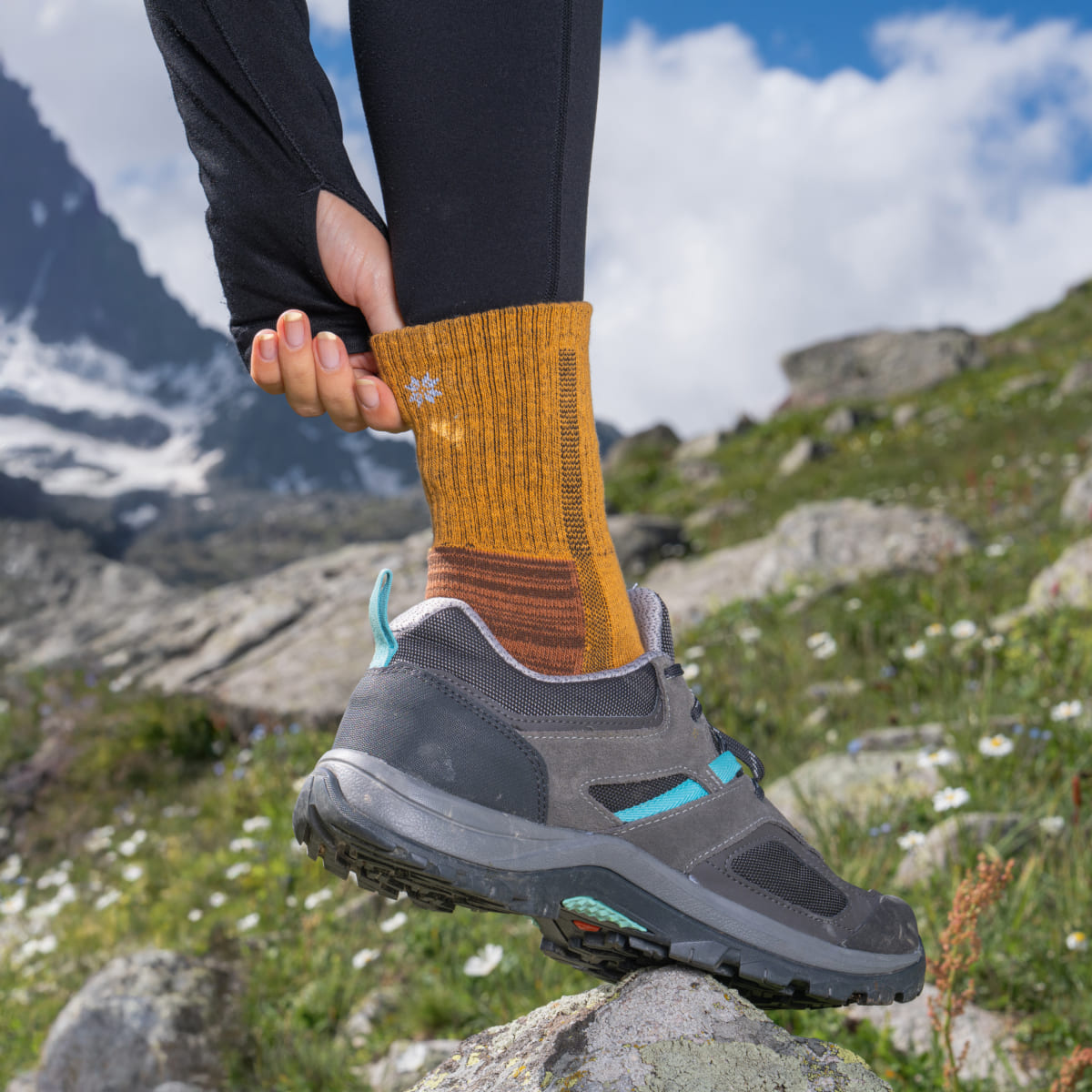 Colorful Hiking Socks for men and women - Nordic Socks