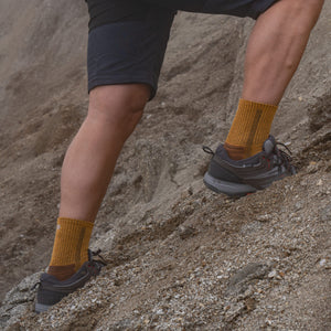 hiking socks yellow crew 1 pair